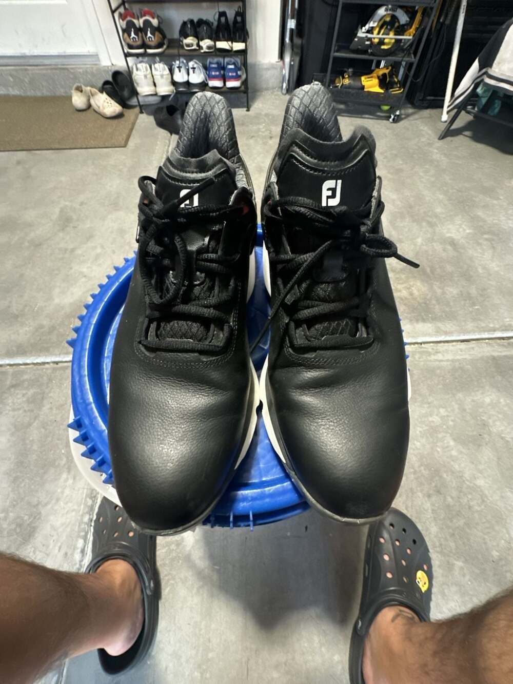 FootJoy Pro/SLX Golf Shoes Size 10.5 M Black Spikeless